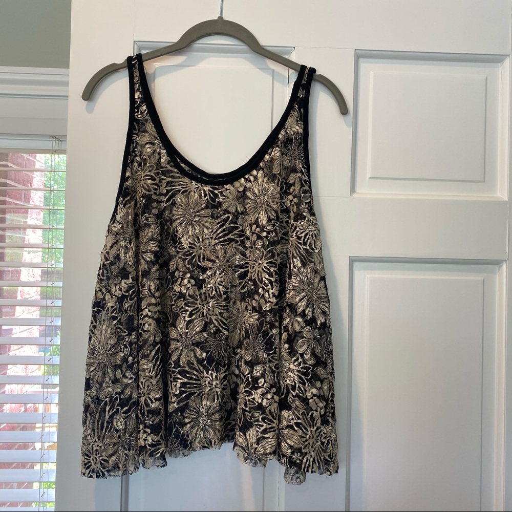 Women’s Lace Tank Top